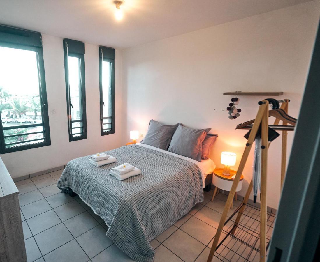 Апартаменти Caz Patio, T2 - 4 Etoiles, Front De Mer Сен-П'єр Екстер'єр фото